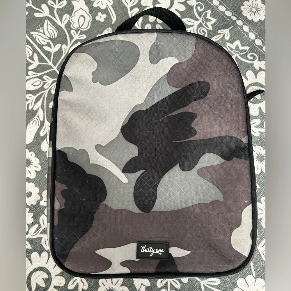 Thirty-One Gray and Black Camouflage Lunch Bag